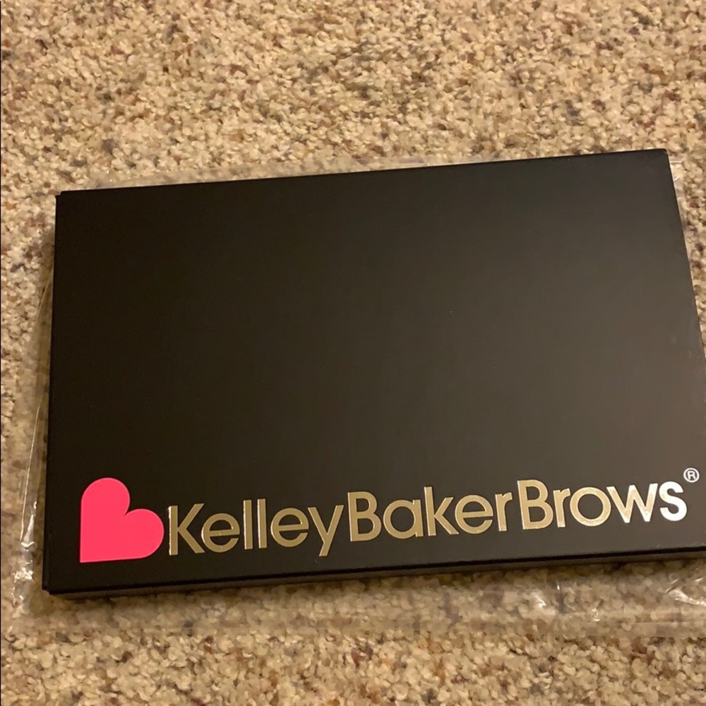 Brand new Kelley Baker Brows retails $129